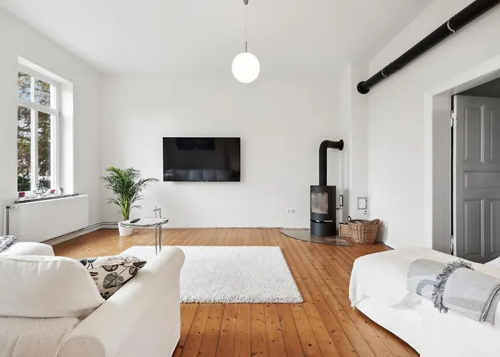 בית נופש Thio *